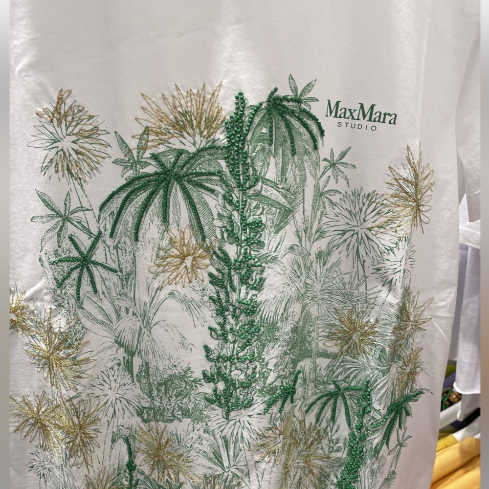 MaxMara White Short Sleeve Tee with Green and Gold Botanical Print - Picture 10 of 14
